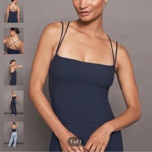 NWT Carbon 38 Strappy Tank in Melt